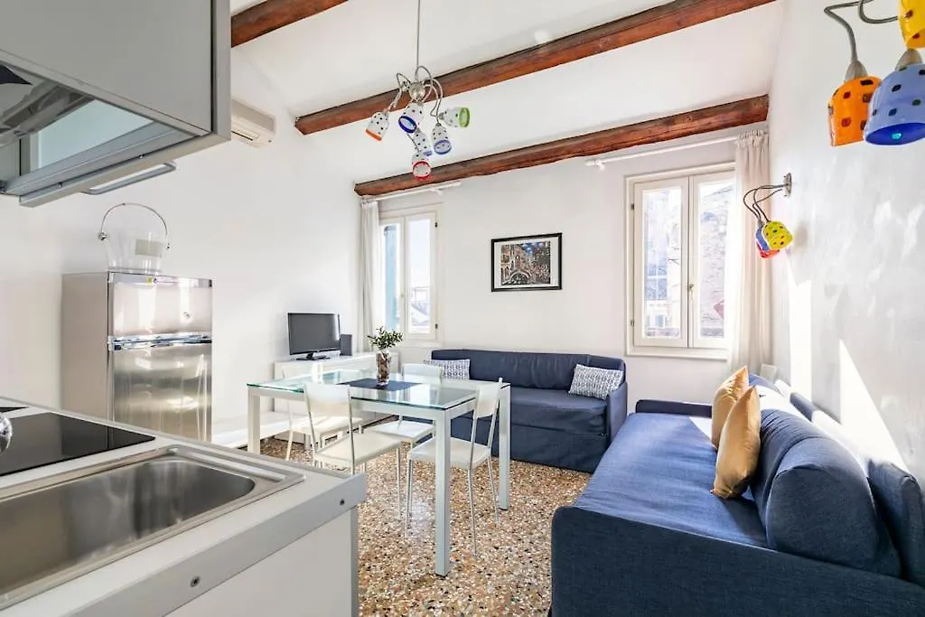 Апартаменты Ihomes Rialto-Corte Del Calice-Attico Vista Centro Венеция